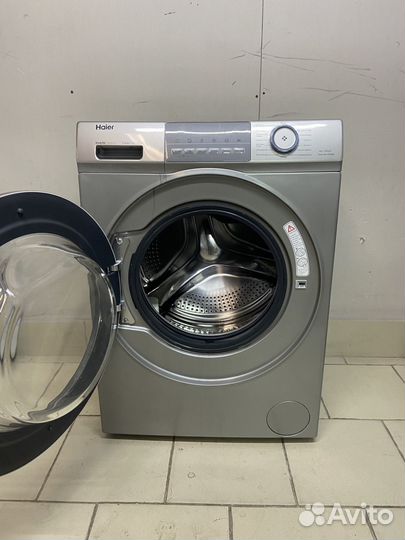 Стиральная машина Haier HW60-BP12929BS