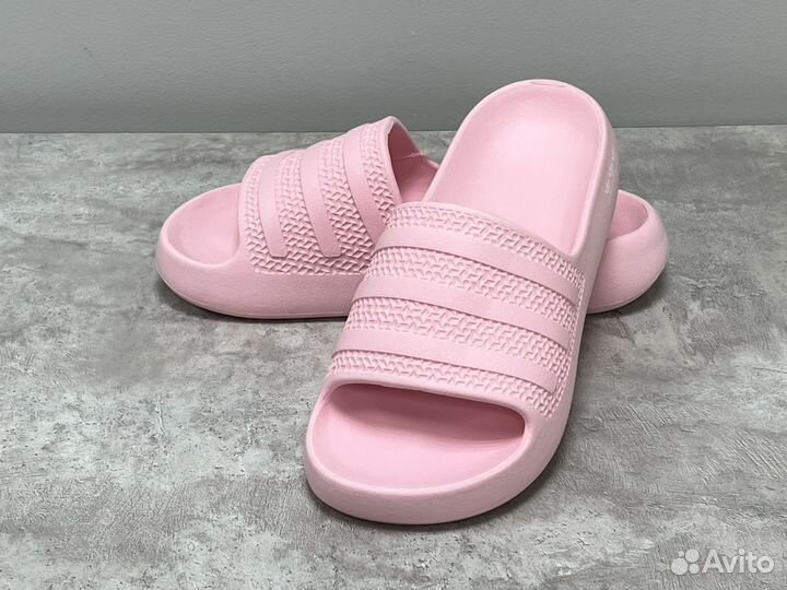 Сланцы женские adidas