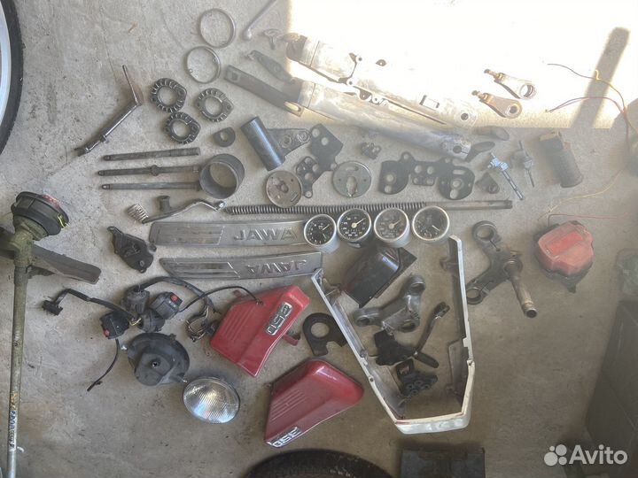 Запчасти на мотоцикл ява