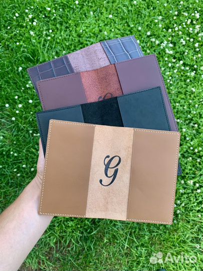 Обложка на паспорт кожаная