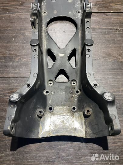 Подрамник для Yamaha MT-01 05-06