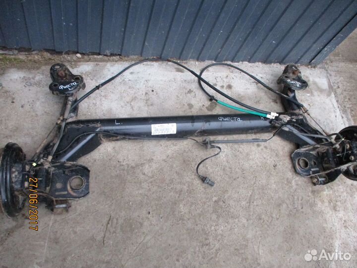 Трос ручника задний Форд Фьюжн 2008г