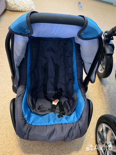 Коляска 3 в 1