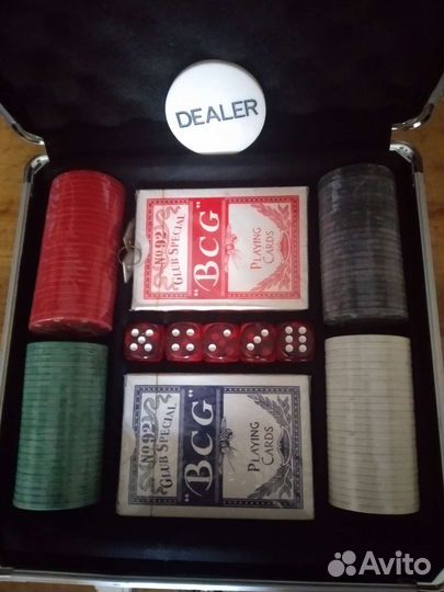 Набор для покера на 100 фишек