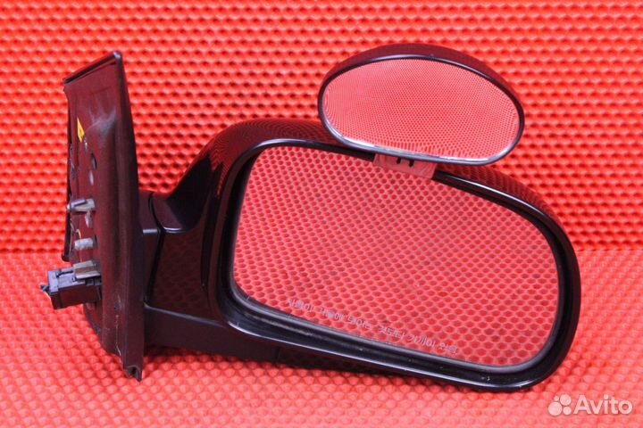 Зеркало заднего вида боковое правое SsangYong Kyro