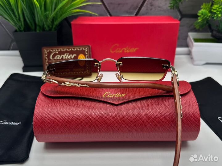 Солнцезащитные очки cartier