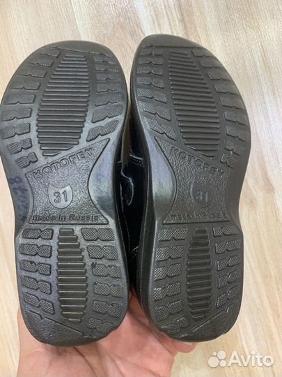 Туфли детские новые