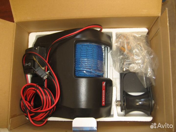 Якорная электрическая лебёдка SEA-PRO 25