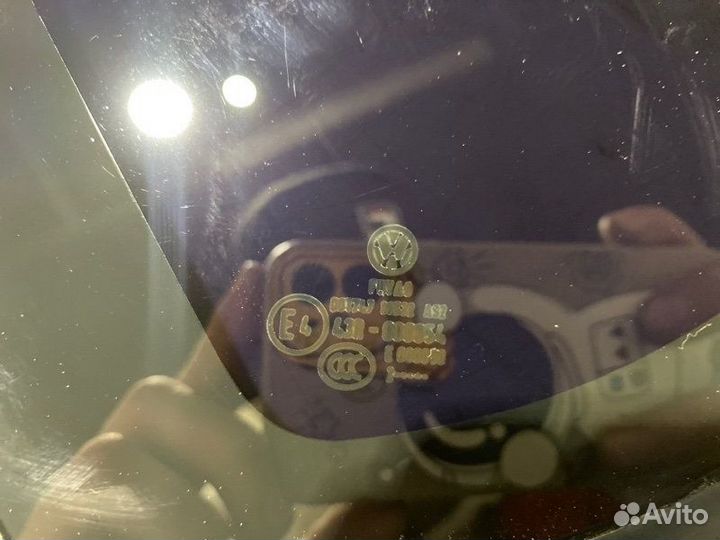 Форточка кузова задняя левая Volkswagen Polo MK5