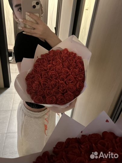 Цветы из атласных лент