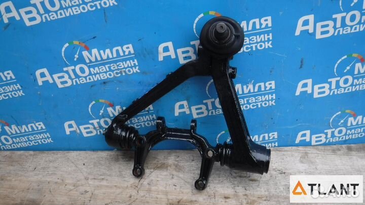 Рычаг задний правый toyota mega cruiser