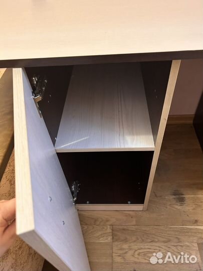 Письменный стол