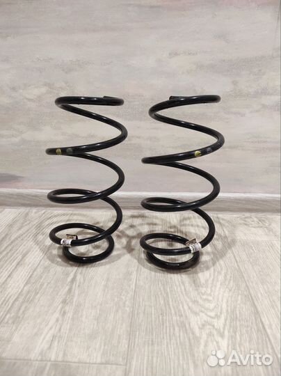 Передние пружины ппд Octavia A7 5Q0 411 105 HN