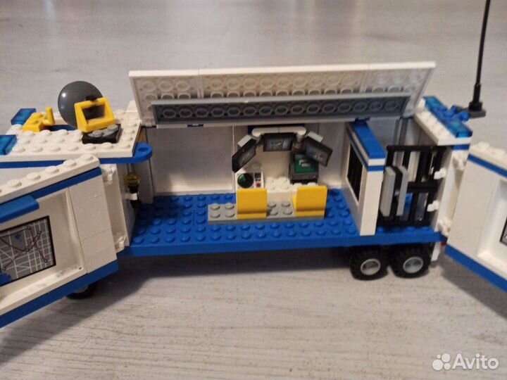 Lego City полицейский фургон оригинал