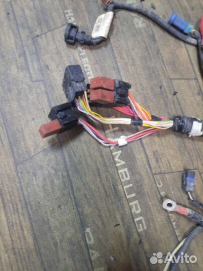 LADA largus проводка моторного отсека