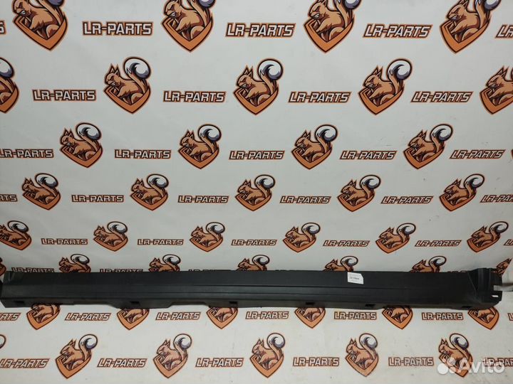 Молдинг порога правый Дискавери Спорт L550