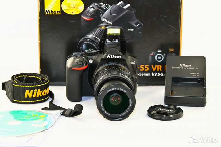 Nikon D3500 24.2MP цифрозеркалка Kit AF-S VR 18-55