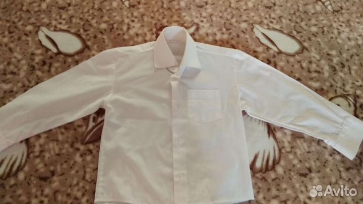 Рубашка с жилеткой и брюки