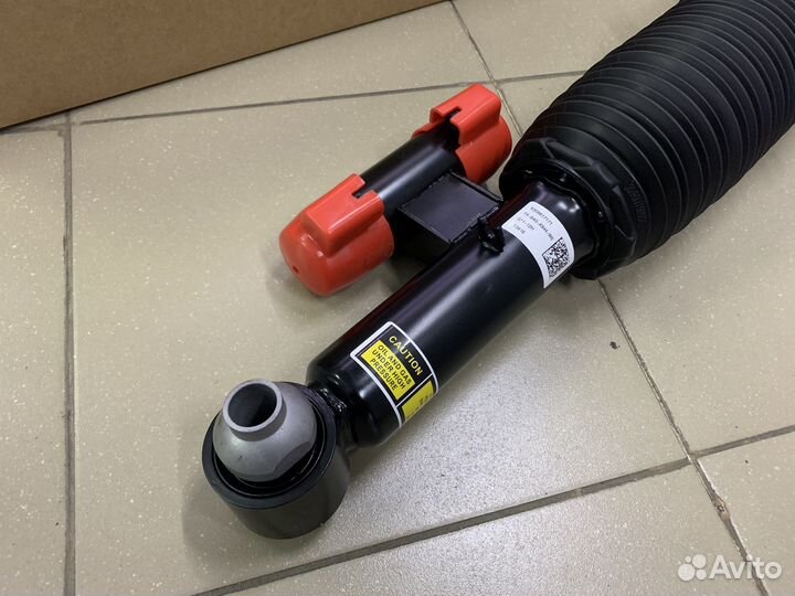 Пневмостойка задняя левая BMW 7 G12 37106874593