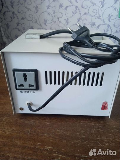 Стабилизатор напряжения 1,5 квт