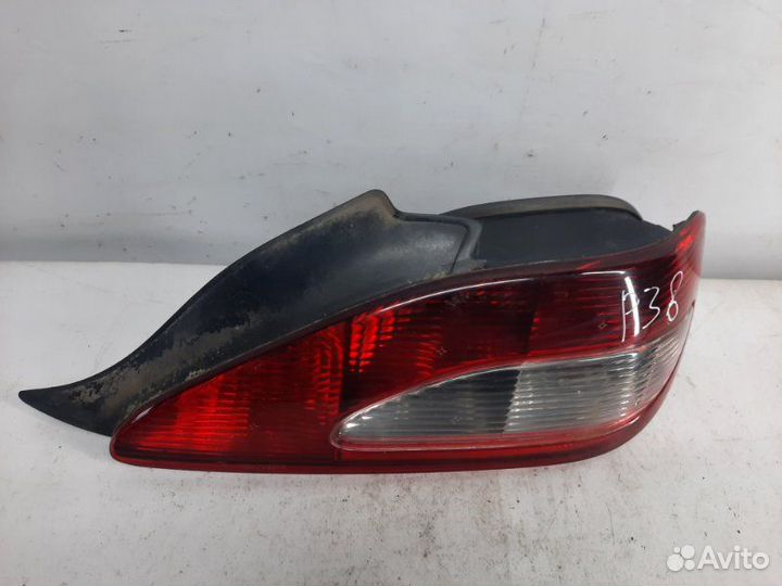 Фонарь задний правый Peugeot 406 купе 2.2 2003