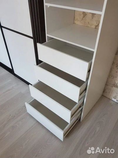 Шкаф-купе в стиле IKEA