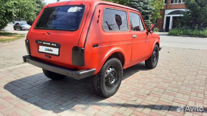 LADA 4x4 (Нива) 1.7 МТ, 1997, 150 000 км