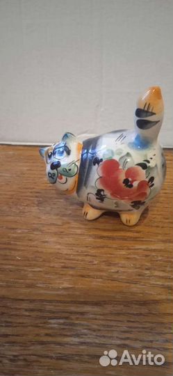 Статуэтки кошки