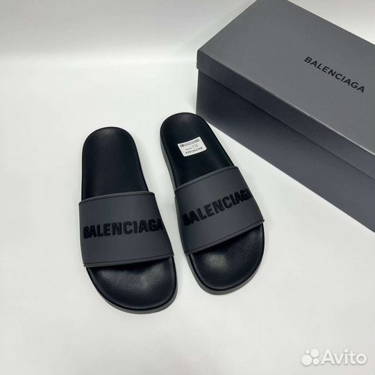 Шлепанцы Balenciaga