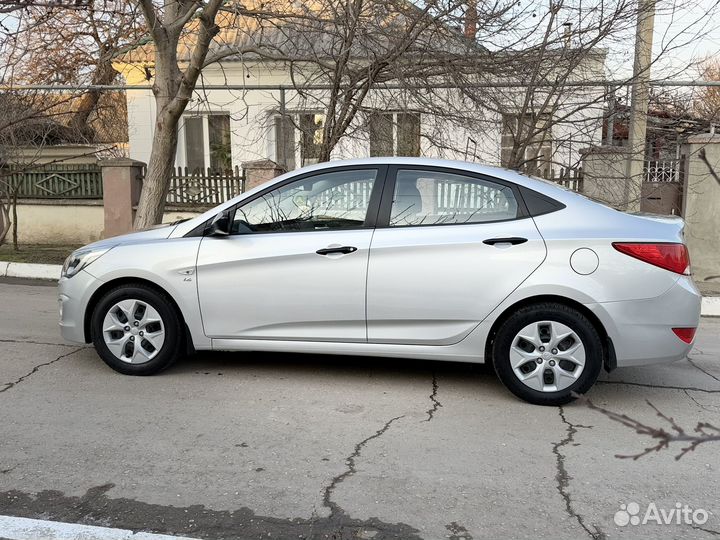 Hyundai Solaris 1.6 AT, 2014, 52 360 км