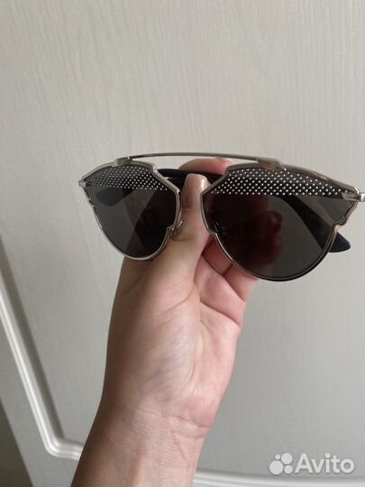 Солнцезащитные очки