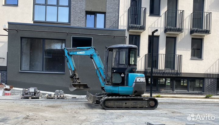 Услуги полноповоротного миниэкскаватора 5 тонн