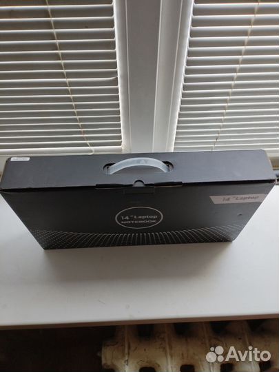 Продам ноутбук новый 4 ядра
