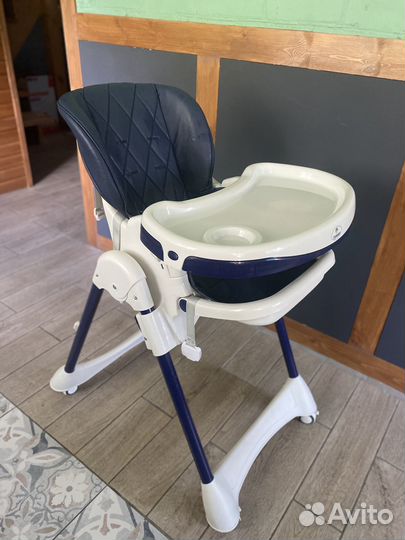 Стульчик для кормления (шезлонг)