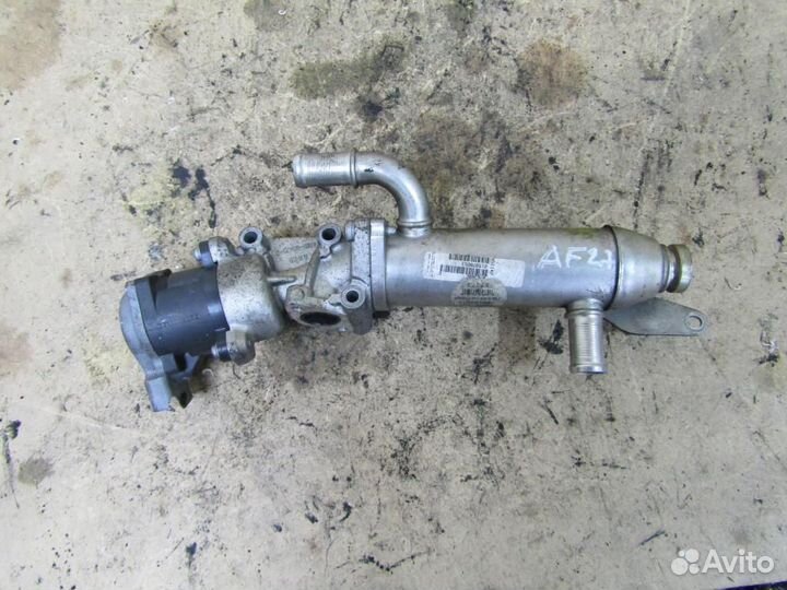 Клапан егр/EGR с теплообменником правый jaguar S