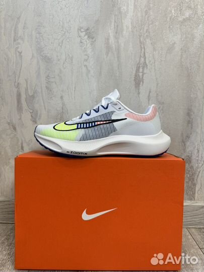 Кроссовки Nike zoom Fly 5