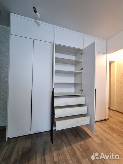 Шкаф новый