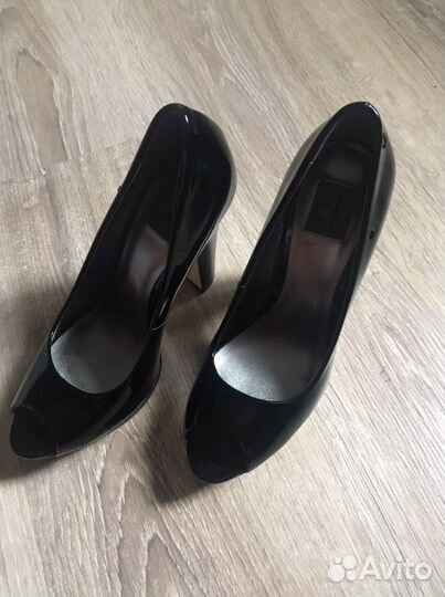 Туфли женские 36 размер Calvin Klein