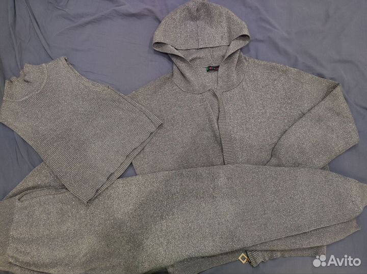 Костюмы спортивные трикотаж вязаные пакетом