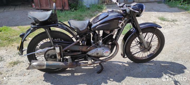 Мотоцикл иж-49