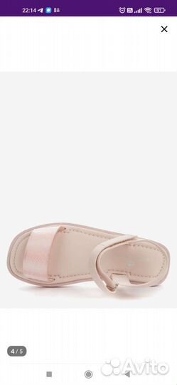 Сандалии для девочки новые