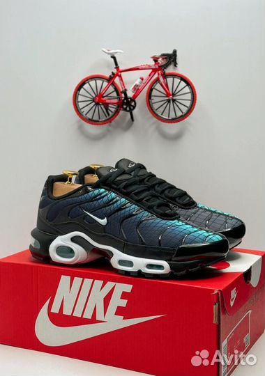 Кроссовки мужские Nike Air Max Tn plus