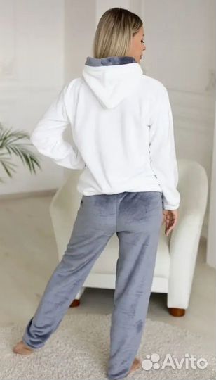 Пушистый домашний костюмчик