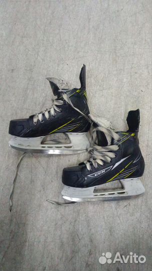 Коньки CCM Tacks 1092 размер 32