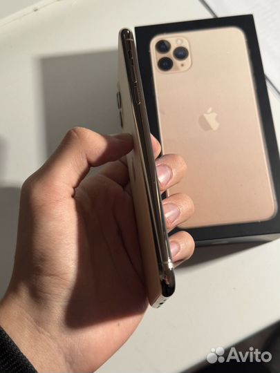 iPhone 11 Pro Max, 64 ГБ