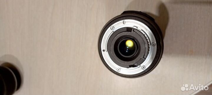 Объектив Nikon