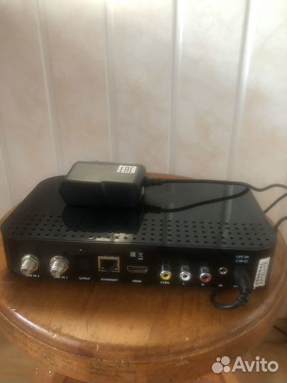 Тв приставка Триколор GS B533M