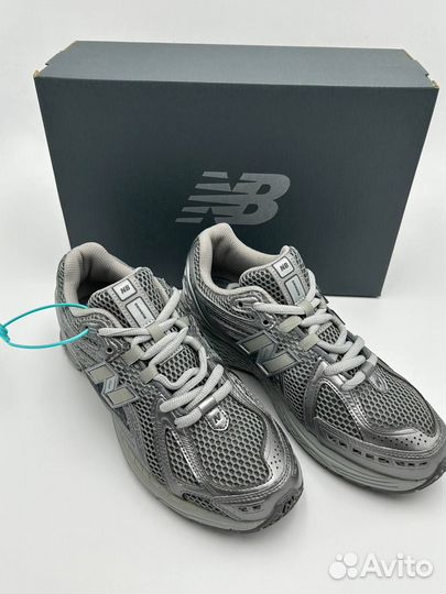 Кроссовки New Balance 1906R