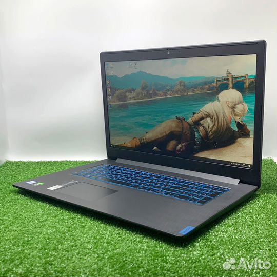 Ноутбук Lenovo