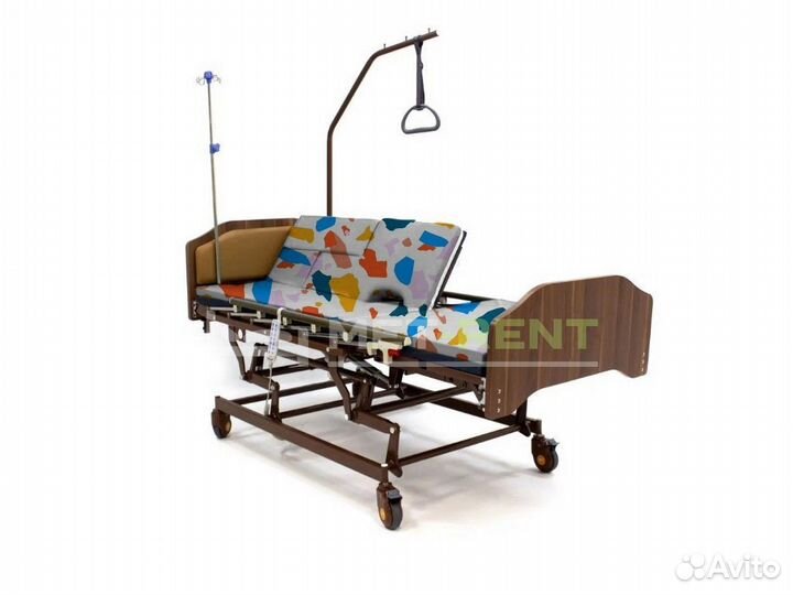 Медицинская кровать для лежачих pult54 больных